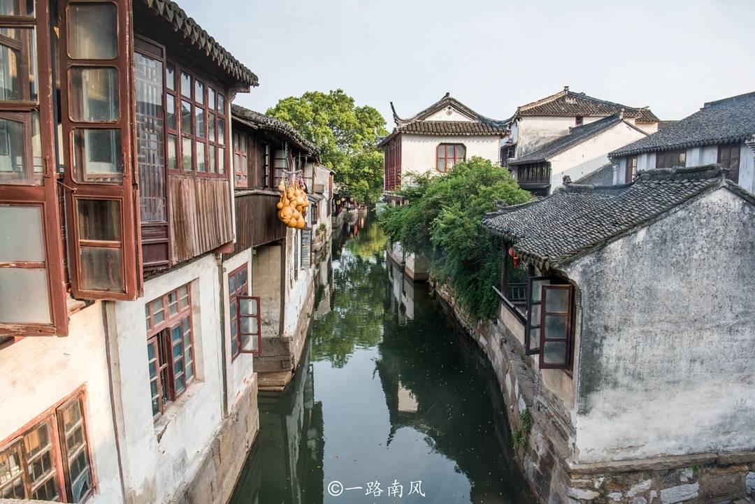 “快点快点快点”！产妇一阵咳嗽，医护22小时生死营救